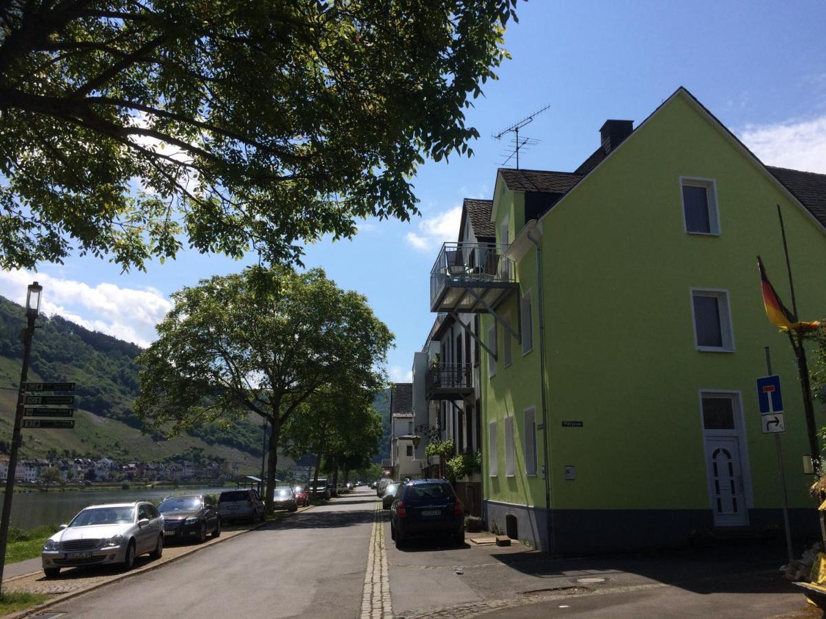 Haus Margarete Apartment Zell an der Mosel Exterior photo